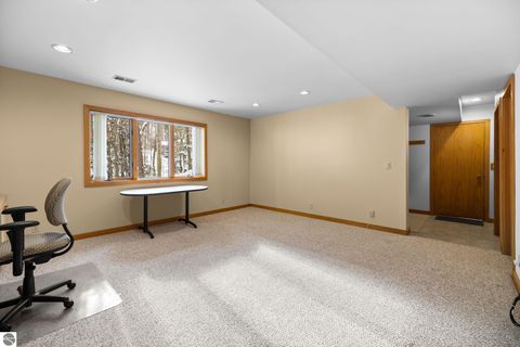 Tiny photo for 2991 Ojibwa Trail, Traverse City, MI 49686 (MLS # 1942042)