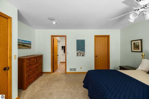Tiny photo for 2991 Ojibwa Trail, Traverse City, MI 49686 (MLS # 1942042)