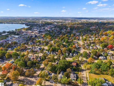 Tiny photo for 318 Hersey ST, Cadillac, MI 49601 (MLS # 1951104)