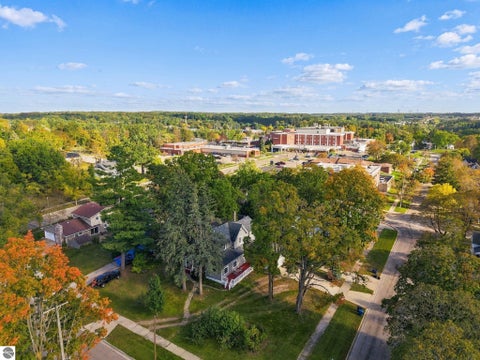 Tiny photo for 318 Hersey ST, Cadillac, MI 49601 (MLS # 1951104)