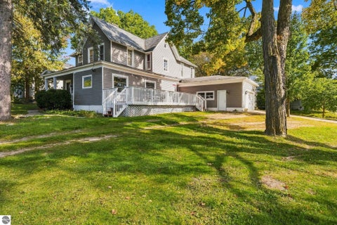 Tiny photo for 318 Hersey ST, Cadillac, MI 49601 (MLS # 1951104)