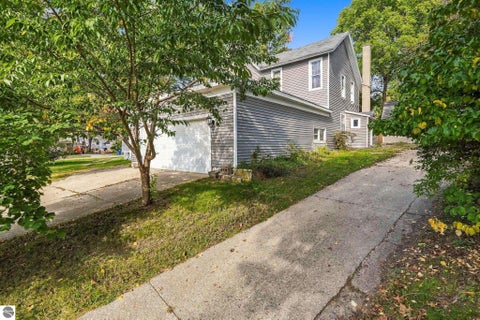 Tiny photo for 318 Hersey ST, Cadillac, MI 49601 (MLS # 1951104)