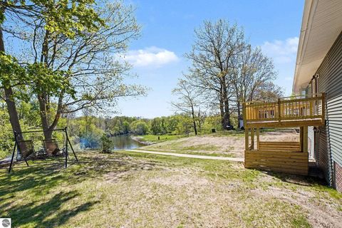 Tiny photo for 4381 W Pine River Road, St Louis, MI 48880 (MLS # 1945026)