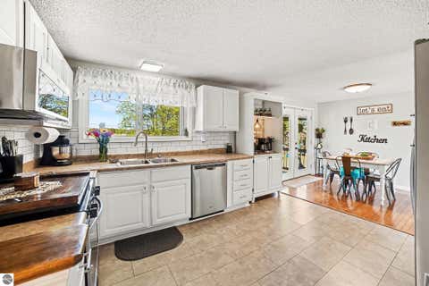 Tiny photo for 4381 W Pine River Road, St Louis, MI 48880 (MLS # 1945026)