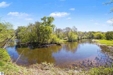Tiny photo for 4381 W Pine River Road, St Louis, MI 48880 (MLS # 1945026)