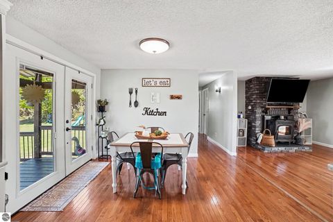 Tiny photo for 4381 W Pine River Road, St Louis, MI 48880 (MLS # 1945026)