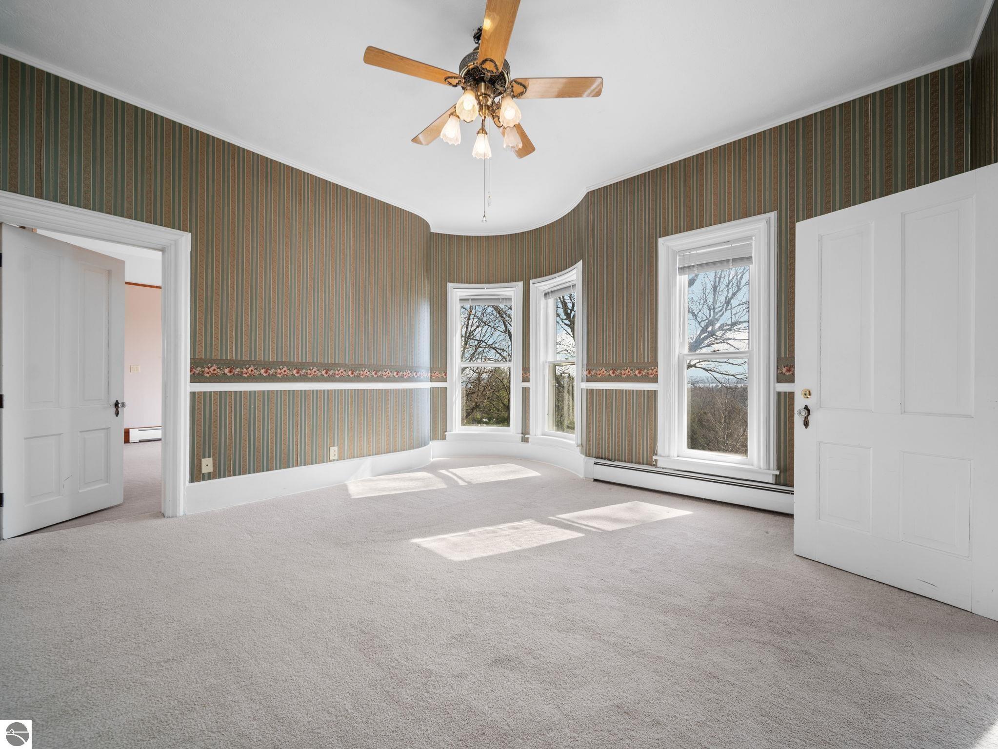 3515 Jefferson Rd, Traverse City, MI, 49684, USA, 5 Bedrooms Bedrooms, ,4 BathroomsBathrooms,Residential,Active,3515 Jefferson Rd,1944602