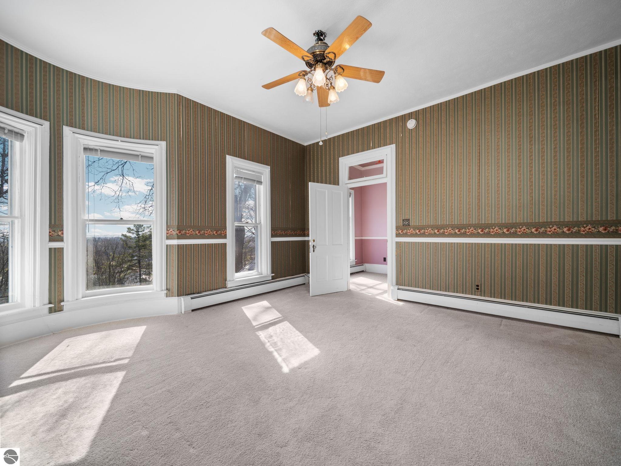 3515 Jefferson Rd, Traverse City, MI, 49684, USA, 5 Bedrooms Bedrooms, ,4 BathroomsBathrooms,Residential,Active,3515 Jefferson Rd,1944602