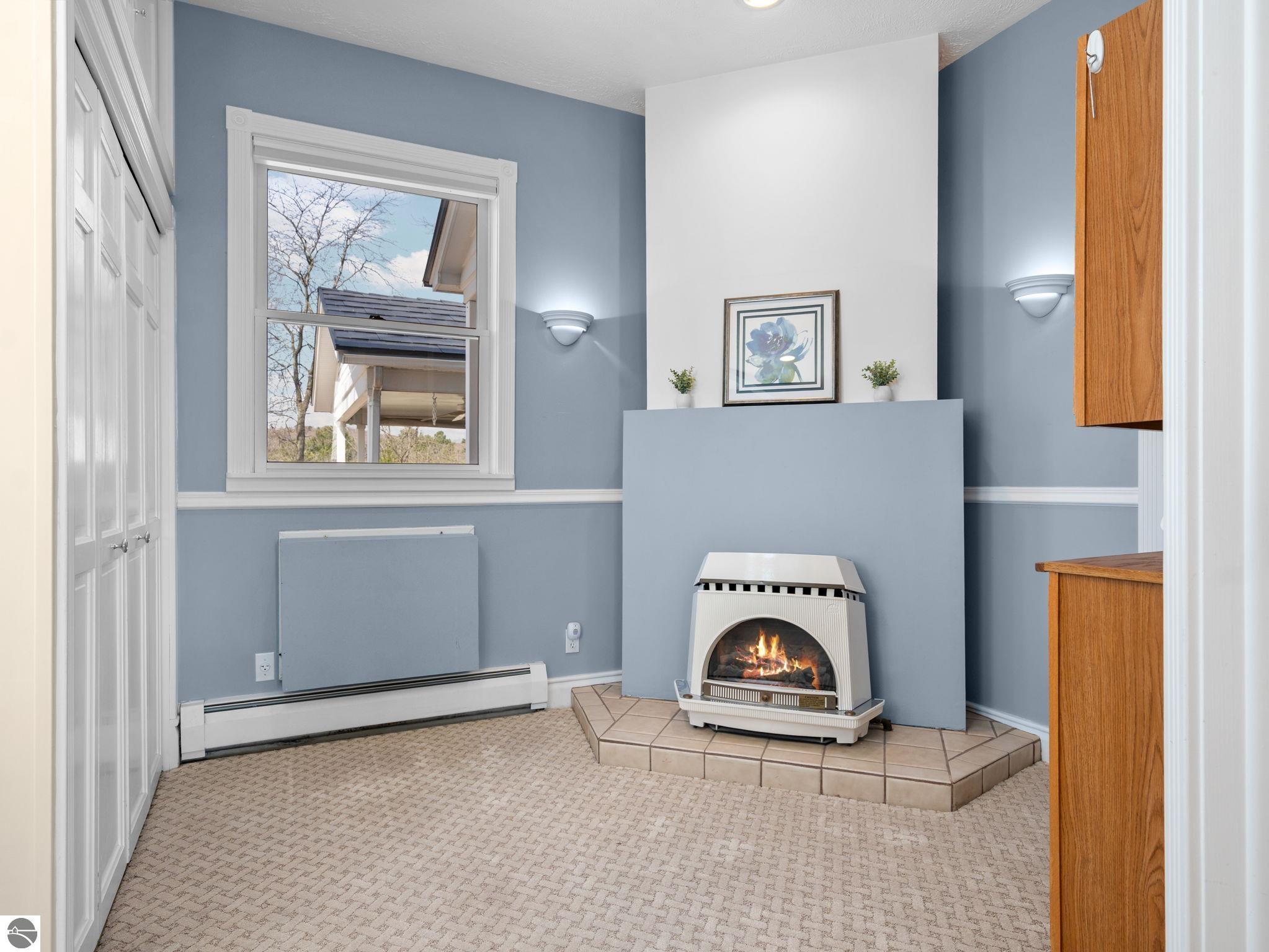 3515 Jefferson Rd, Traverse City, MI, 49684, USA, 5 Bedrooms Bedrooms, ,4 BathroomsBathrooms,Residential,Active,3515 Jefferson Rd,1944602