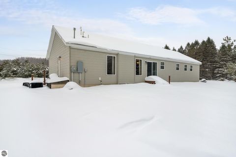 Tiny photo for 433 Alexander Road, Vanderbilt, MI 49795 (MLS # 1942194)