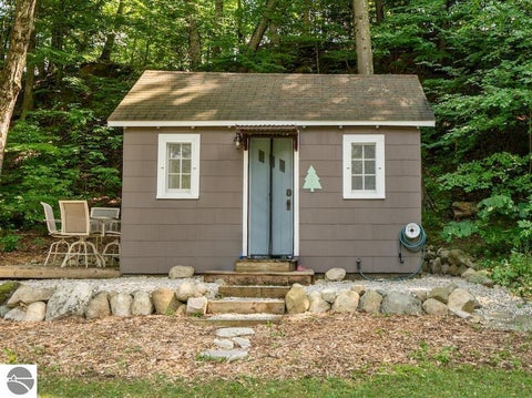Tiny photo for 917 S Bayshore Drive, Elk Rapids, MI 49629 (MLS # 1950229)