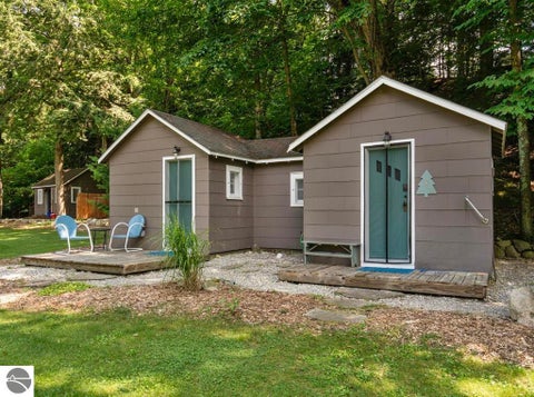 Tiny photo for 917 S Bayshore Drive, Elk Rapids, MI 49629 (MLS # 1950229)