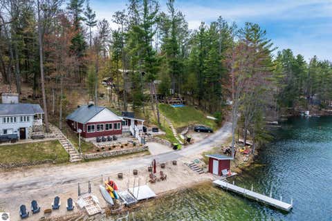 Tiny photo for 2408 Pinehurst Trail, Traverse City, MI 49696 (MLS # 1944732)