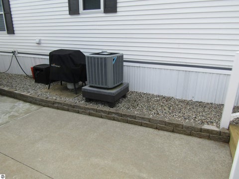 Tiny photo for 3287 Comanche Trail, West Branch, MI 48661 (MLS # 1950990)