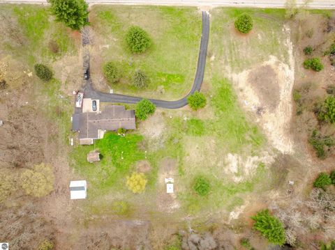 Tiny photo for 4935 SW Boardman Road, South Boardman, MI 49680 (MLS # 1944476)