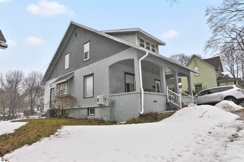 Tiny photo for 507 Lincoln Street, Cadillac, MI 49601 (MLS # 1942451)