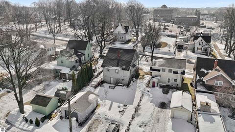 Tiny photo for 507 Lincoln Street, Cadillac, MI 49601 (MLS # 1942451)