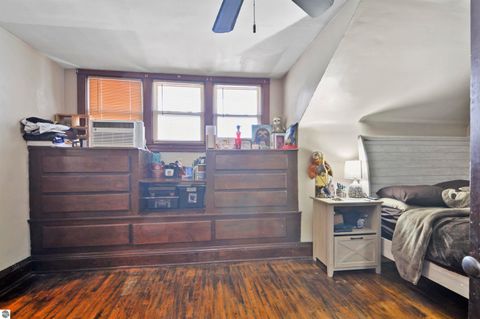 Tiny photo for 507 Lincoln Street, Cadillac, MI 49601 (MLS # 1942451)