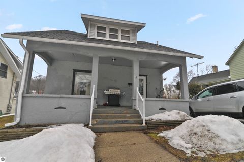 Tiny photo for 507 Lincoln Street, Cadillac, MI 49601 (MLS # 1942451)