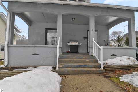 Tiny photo for 507 Lincoln Street, Cadillac, MI 49601 (MLS # 1942451)