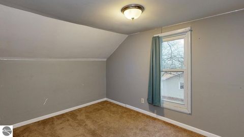 Tiny photo for 233 E Wright Avenue, Shepherd, MI 48883 (MLS # 1942801)