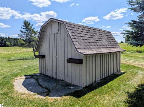 Tiny photo for 1177 Melita Road, Sterling, MI 48659 (MLS # 1948397)