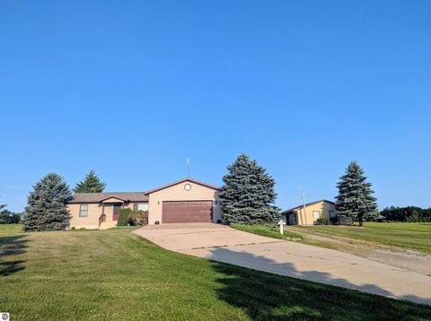 Tiny photo for 1177 Melita Road, Sterling, MI 48659 (MLS # 1948397)