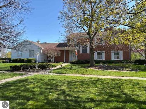 Tiny photo for 1054 E Maple, Mt Pleasant, MI 48858 (MLS # 1942122)