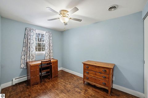 Tiny photo for 1054 E Maple, Mt Pleasant, MI 48858 (MLS # 1942122)