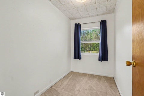 Tiny photo for 476 S Fairview Road, West Branch, MI 48661 (MLS # 1950645)