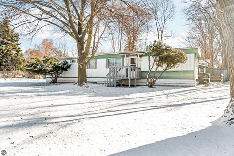 Tiny photo for 1534 Keystone Hills Court, Traverse City, MI 49696 (MLS # 1943042)