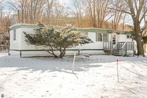 Tiny photo for 1534 Keystone Hills Court, Traverse City, MI 49696 (MLS # 1943042)