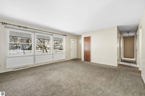 Tiny photo for 718 Sunset Lane, Cadillac, MI 49601 (MLS # 1942322)