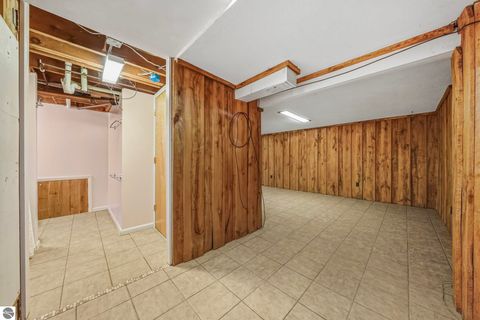 Tiny photo for 718 Sunset Lane, Cadillac, MI 49601 (MLS # 1942322)