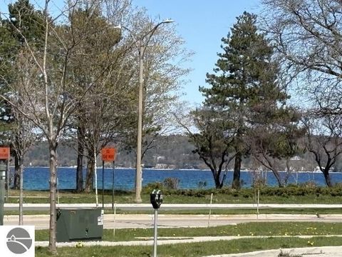 Photo of 537 Randolph Street, Traverse City, MI 49684 (MLS # 1945165)