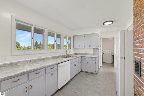 Tiny photo for 3339 Hartman Road, Traverse City, MI 49685 (MLS # 1950902)