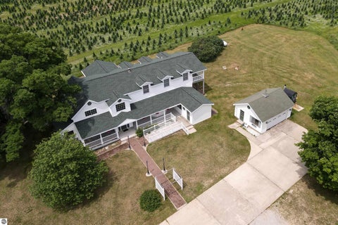 Photo of 6401 E M-113, Kingsley, MI 49649 (MLS # 1947701)