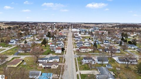 Tiny photo for 528 S Main Street Road, Fowler, MI 48835 (MLS # 1943064)
