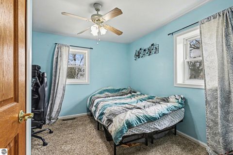 Tiny photo for 528 S Main Street Road, Fowler, MI 48835 (MLS # 1943064)