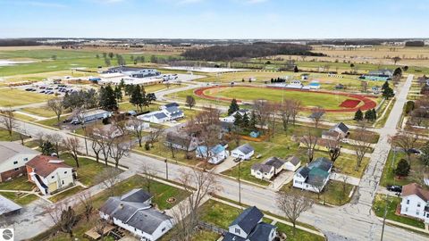 Tiny photo for 528 S Main Street Road, Fowler, MI 48835 (MLS # 1943064)