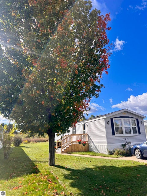 Tiny photo for 397 Fairway Drive, Cadillac, MI 49601 (MLS # 1951462)