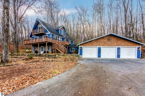 Photo of 4482 Schuss Mountain Road, Bellaire, MI 49615 (MLS # 1940774)