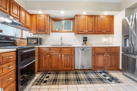 Tiny photo for 3998 N US-23 N, Rogers City, MI 49779 (MLS # 1945252)