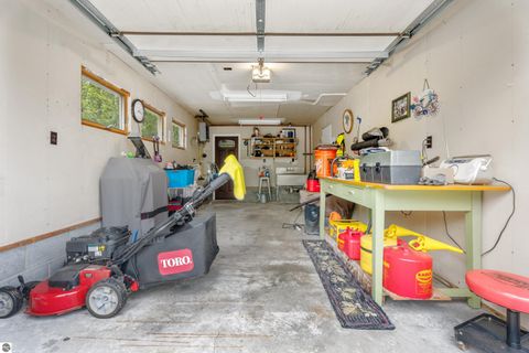 Tiny photo for 3998 N US-23 N, Rogers City, MI 49779 (MLS # 1945252)