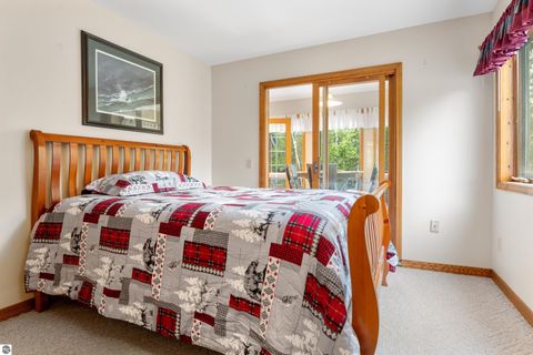 Tiny photo for 3998 N US-23 N, Rogers City, MI 49779 (MLS # 1945252)