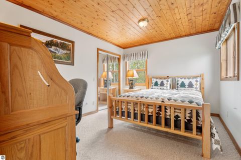 Tiny photo for 3998 N US-23 N, Rogers City, MI 49779 (MLS # 1945252)