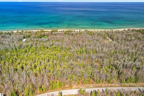 Tiny photo for 3998 N US-23 N, Rogers City, MI 49779 (MLS # 1945252)