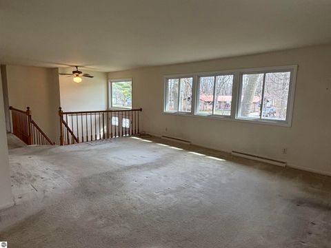 Tiny photo for 1840 Beech, Mt Pleasant, MI 48858 (MLS # 1943647)