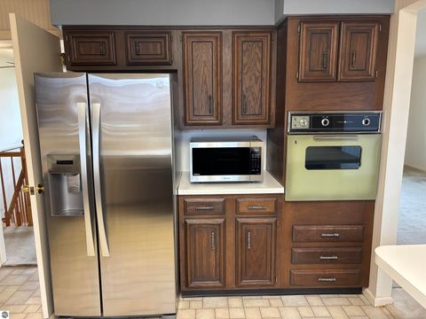 Tiny photo for 1840 Beech, Mt Pleasant, MI 48858 (MLS # 1943647)