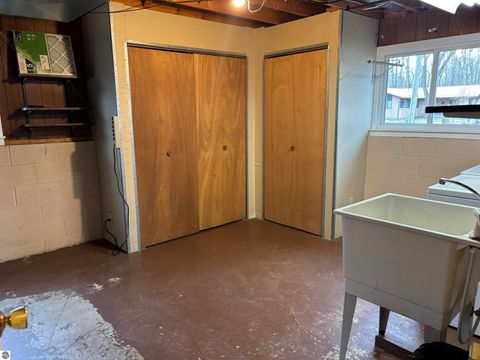 Tiny photo for 1840 Beech, Mt Pleasant, MI 48858 (MLS # 1943647)